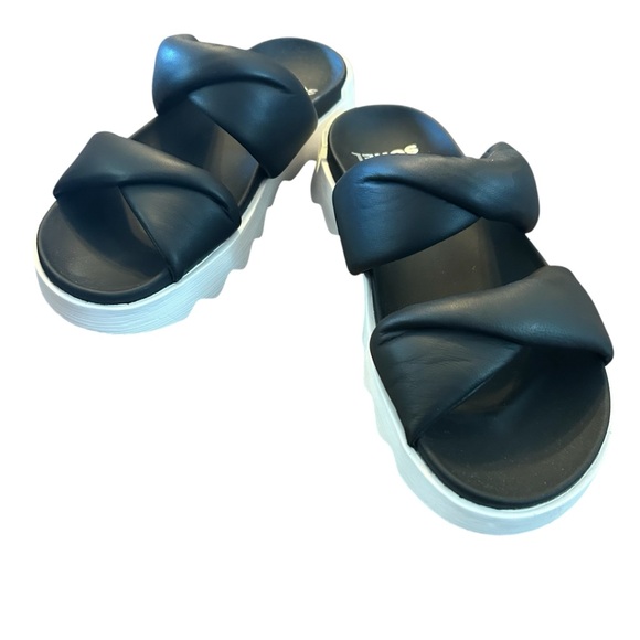 Sorel Shoes - SOREL Viibe Puff Platform Sandal NEW SIZE 7